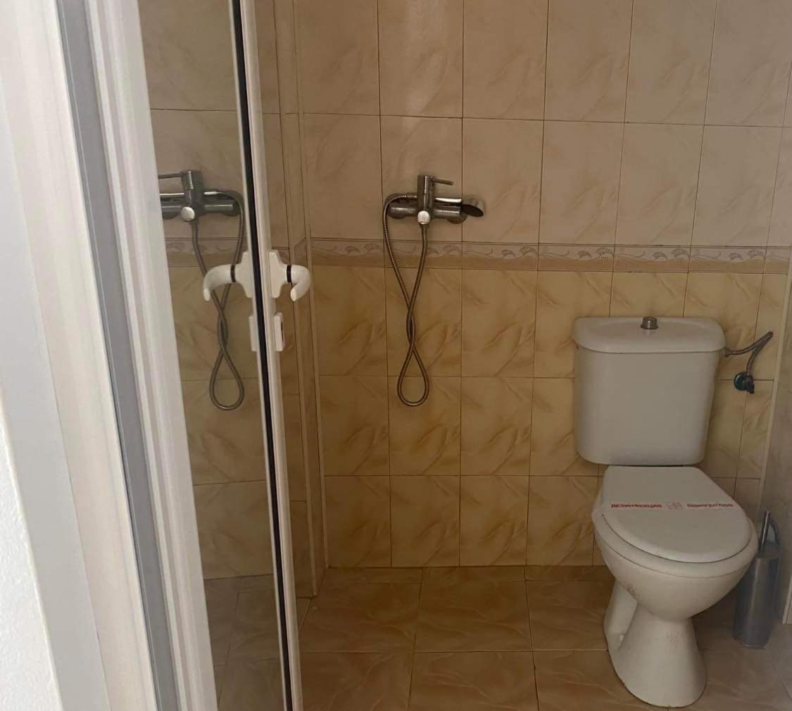 Hotel Concordia Plaza 2 Primorsko Esterno foto